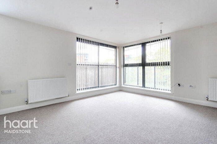 2 Bedroom Apartment To Rent In Clifford Way, Maidstone, ME16