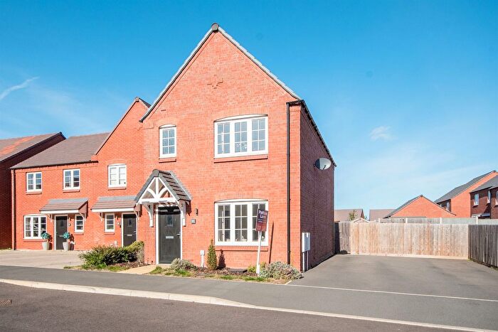 3 Bedroom Detached House For Sale In Jupiter Road, Barton Seagrave, Kettering, NN15