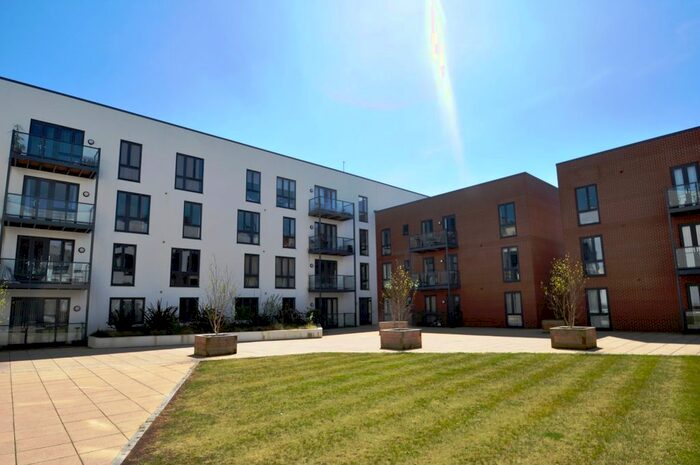 2 Bedroom Flat To Rent In Otto Road, Welwyn Garden City, AL7