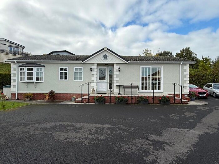 2 Bedroom Park Home For Sale In Schooner Park, New Quay, SA45
