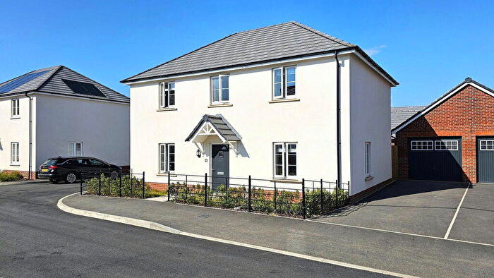 4 Bedroom Detached House For Sale In Patt Drive, Bideford, EX39