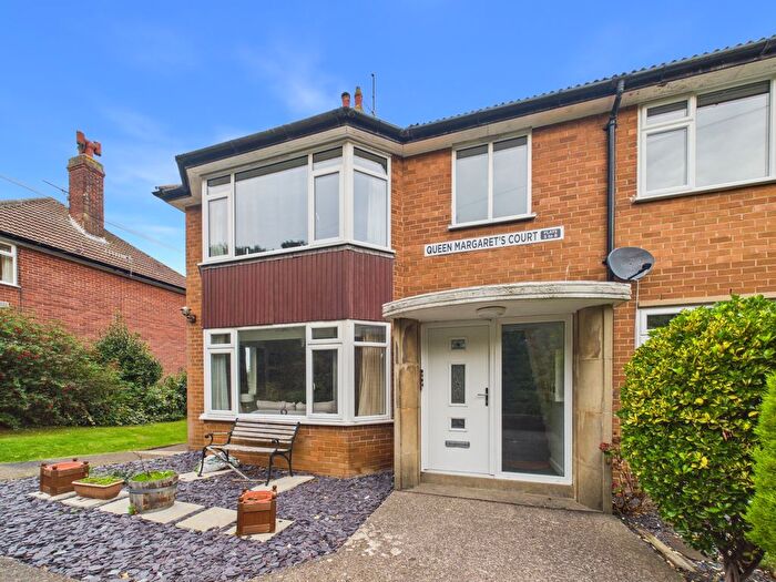 2 Bedroom Flat For Sale In Queen Margarets Court, Queen Margarets Road, Scarborough, North Yorkshire, YO11