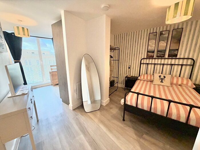 1 Bedroom Studio To Rent In Commercial Road, Poole, BH14