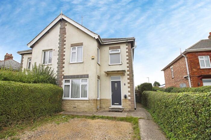 3 Bedroom Semi-Detached House For Sale In Stow Road, Wisbech, PE13