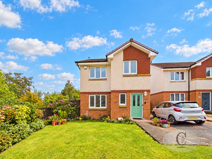 3 Bedroom Detached House For Sale In Glenlyon Place, Rutherglen, G73