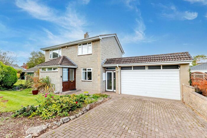 4 Bedroom Detached House For Sale In Robinson Way, Backwell, BS48
