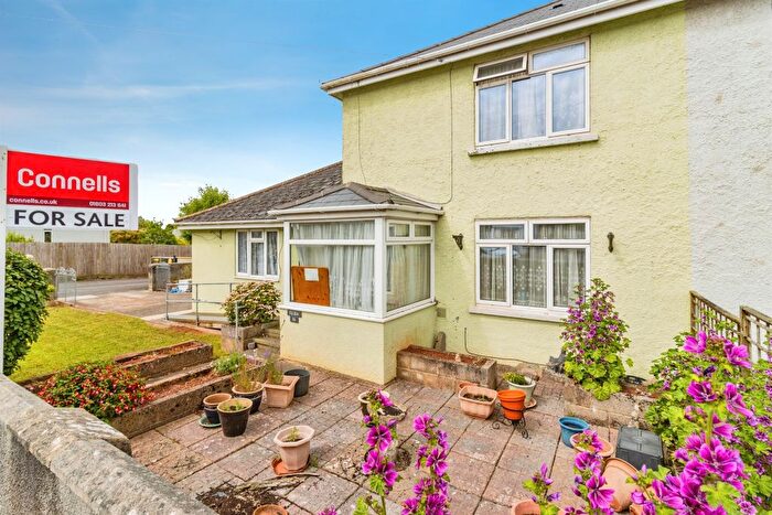 4 Bedroom Semi-Detached House For Sale In Salisbury Avenue, Torquay, TQ2