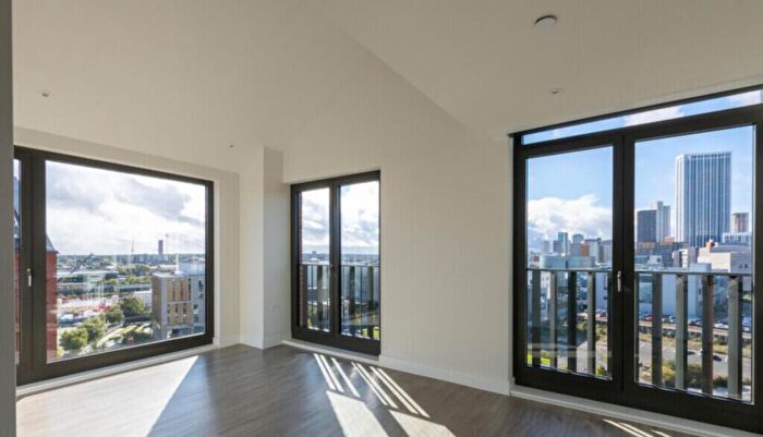 2 Bedroom Apartment To Rent In Birmingham, B4