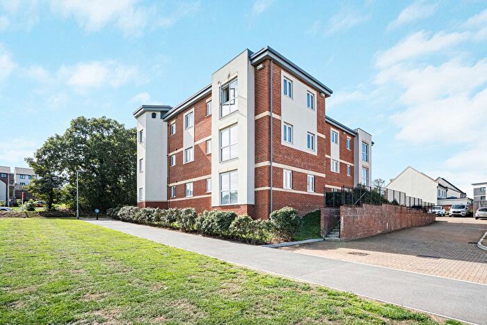 1 Bedroom Flat For Sale In Betony Drive, Newton Abbot, TQ12