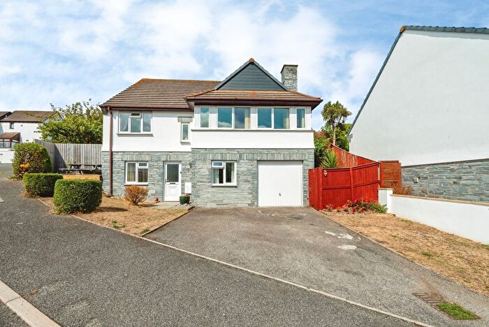 4 Bedroom Detached House For Sale In Sarahs View, Padstow, Cornwall, PL28
