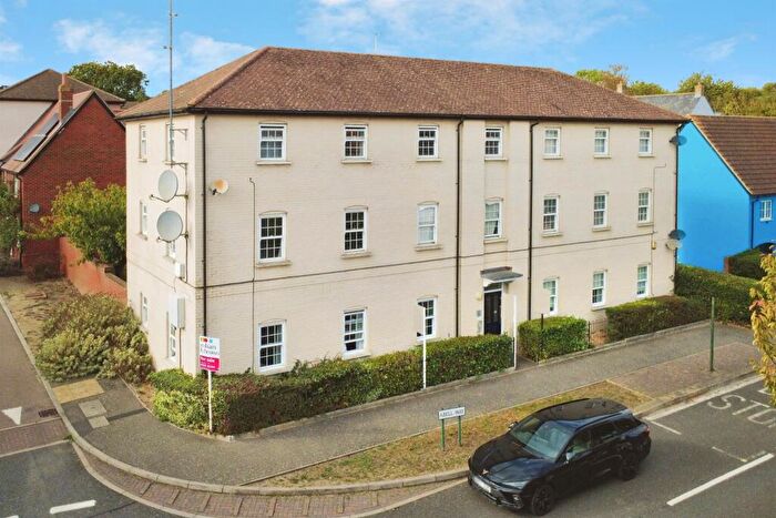 2 Bedroom Apartment For Sale In Abell Way, Chelmer Village, Chelmsford, CM2