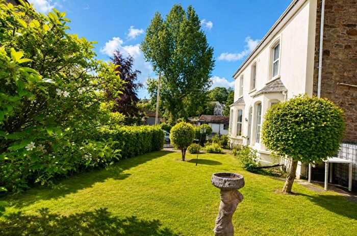 3 Bedroom Detached House For Sale In Edgcumbe Road, Lostwithiel, Cornwall, PL22