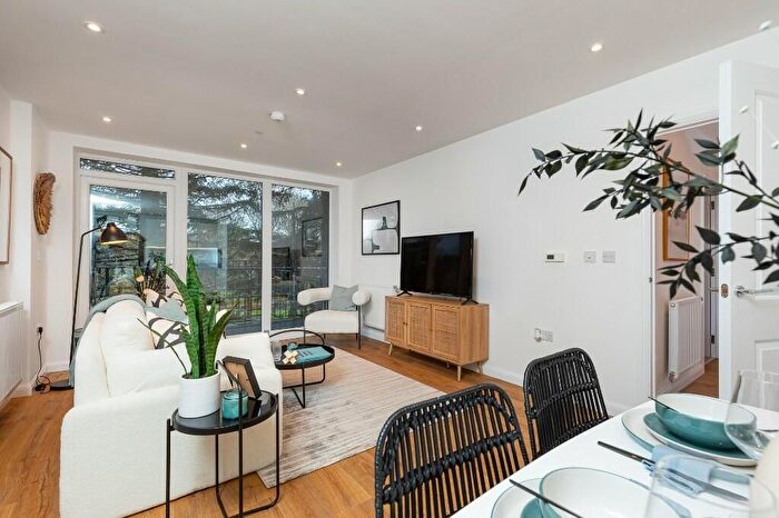 2 Bedroom Flat For Sale In "Type F" At Greenwood Gardens, Hop Hill, Brewery Square, Dorchester, DT1