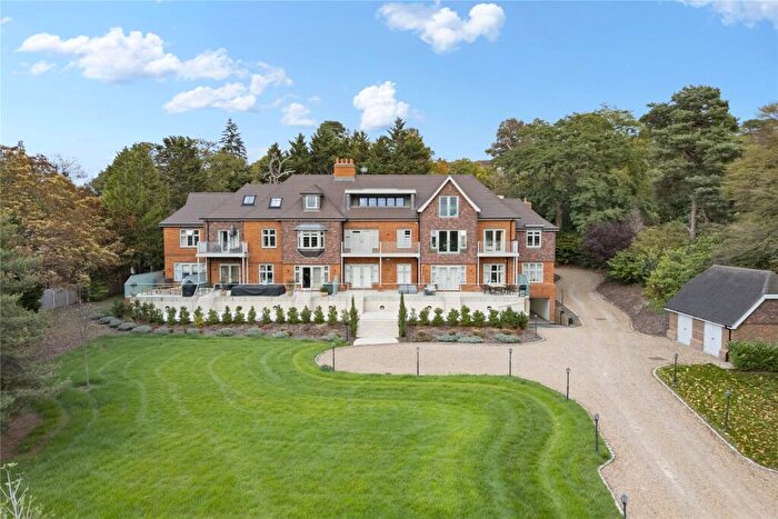 2 Bedroom Flat For Sale In Holtwood Road, Oxshott, Leatherhead, Surrey, KT22