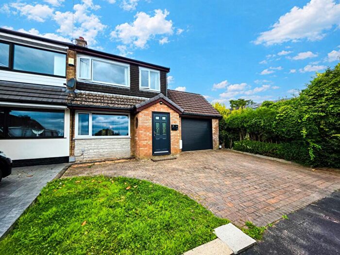 3 Bedroom Semi-Detached House For Sale In Sandybrook Close, Tottington, Bury, BL8