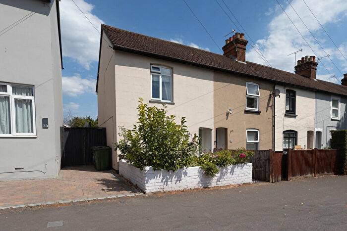 2 Bedroom End Of Terrace House For Sale In Worplesdon Road, Guildford, GU2