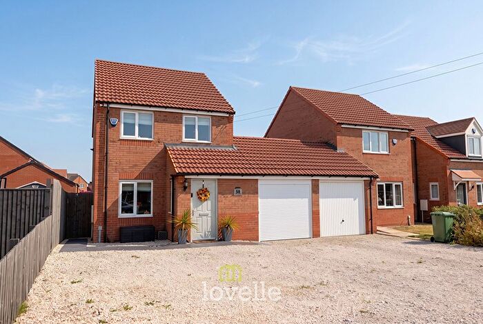 3 Bedroom Link Detached House For Sale In Jersey Place, Immingham, DN40