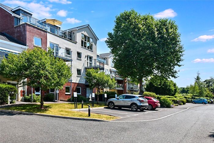 1 Bedroom Flat For Sale In Mount Street, Taunton, Somerset, TA1