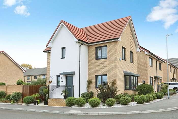 3 Bedroom Detached House For Sale In Dickens Close, Minster On Sea, Sheerness, Kent, ME12
