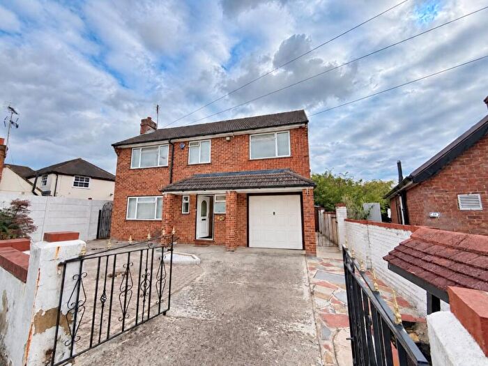 3 Bedroom Detached House To Rent In Abbey Barn Road, High Wycombe, HP11