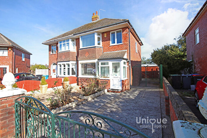 3 Bedroom Semi-Detached House For Sale In Springfield Drive, Thornton-Cleveleys, FY5