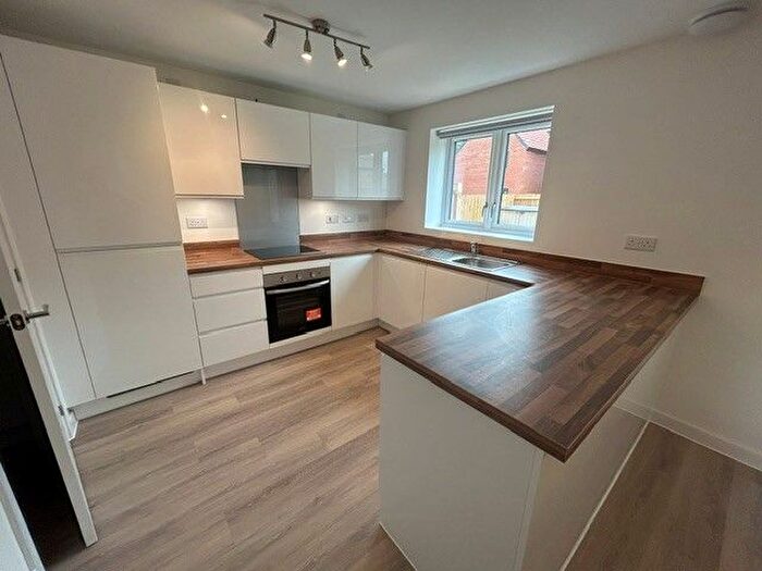 4 Bedroom Property To Rent In Stonemason, Peterborough, PE4