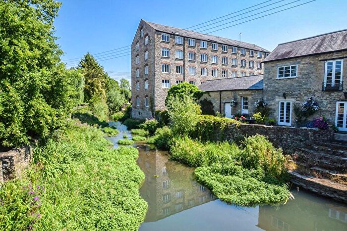 1 Bedroom Flat For Sale In Malmesbury, SN16