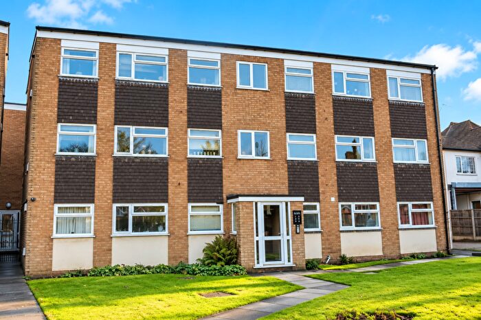 2 Bedroom Flat For Sale In Coventry Road, Sheldon, B26