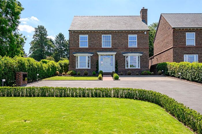 5 Bedroom Detached House For Sale In The Green, Stillingfleet, York, YO19