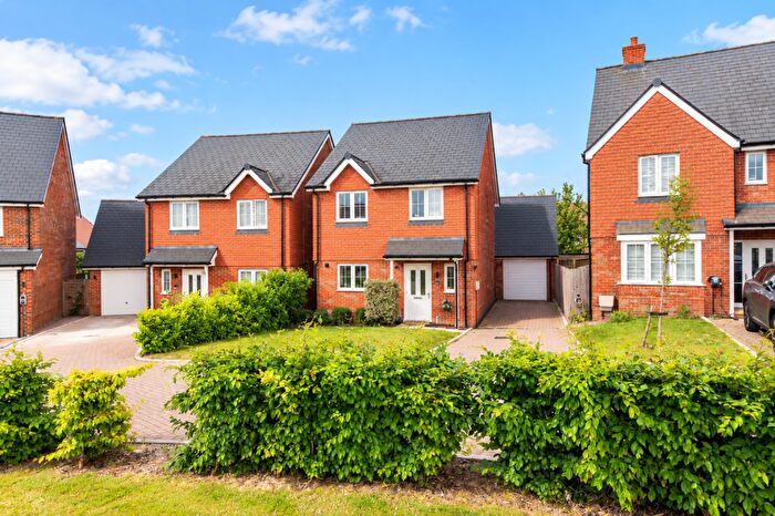 4 Bedroom Detached House For Sale In Meadow Crescent, Coxheath, Maidstone, Kent, ME17