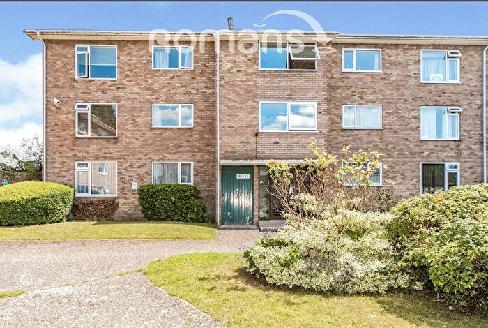 2 Bedroom Flat For Sale In Burghfield Road, Reading, RG30