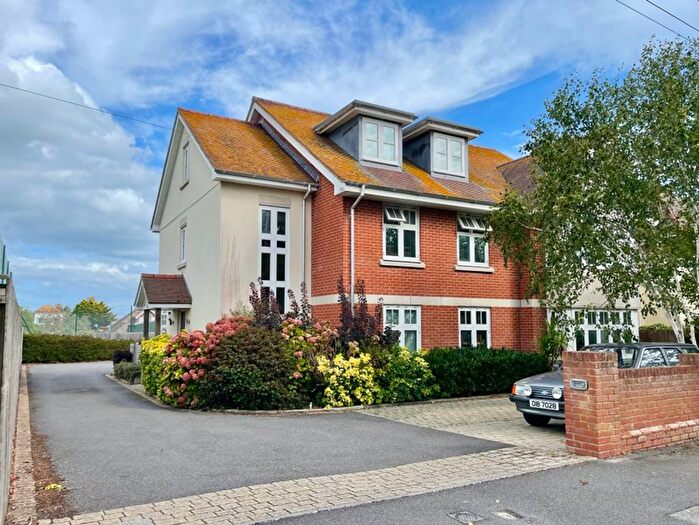 2 Bedroom Flat For Sale In Fernhill Avenue, Weymouth, DT4