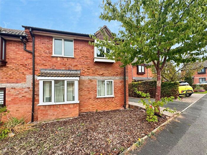 4 Bedroom Semi-Detached House To Rent In Pidgley Road, Dawlish, Devon, EX7