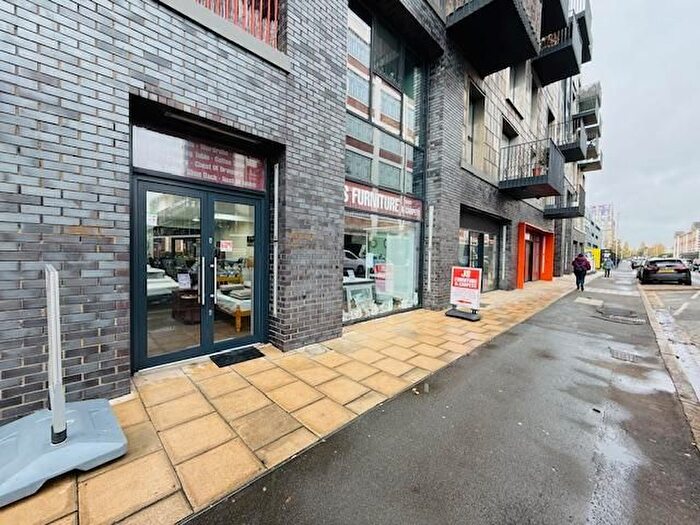 Industrial Property To Rent In Material Walk, Hayes, UB3