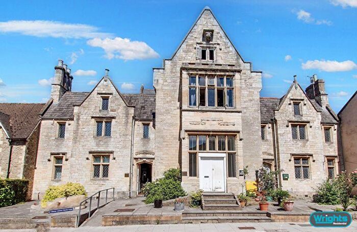 1 Bedroom Flat To Rent In Church Street, Trowbridge, BA14