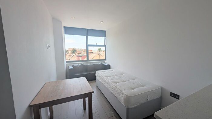 2 Bedroom Flat To Rent In Northolt Road, Harrow, HA2