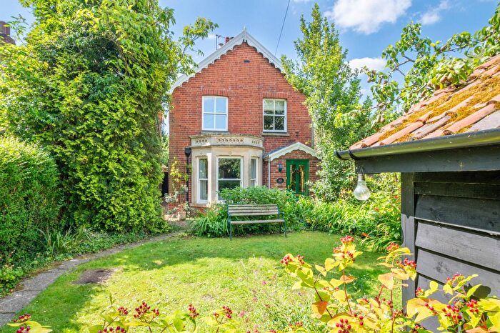 4 Bedroom Detached House For Sale In Brinkley, Newmarket, Suffolk, CB8