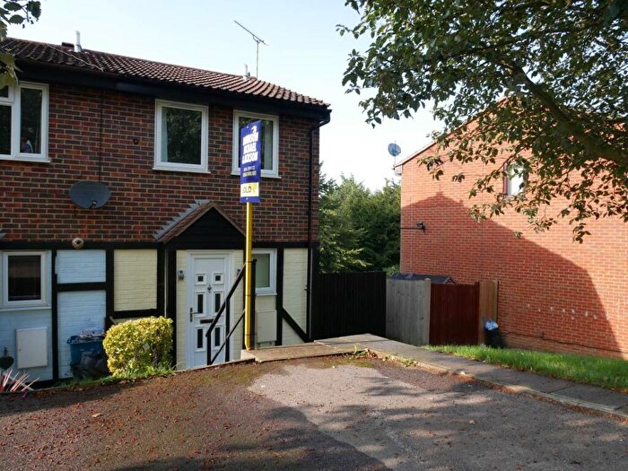 2 Bedroom End Of Terrace House To Rent In Heritage Road, Chatham, Kent, ME5
