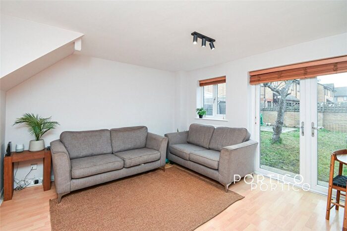 3 Bedroom Terraced House To Rent In Skiers Street, London, E15