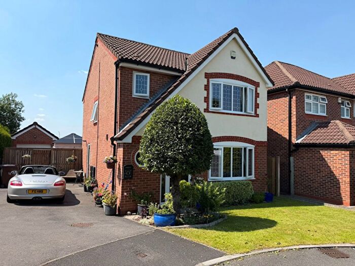 3 Bedroom Detached House For Sale In Clock Tower Close, Hyde, SK14