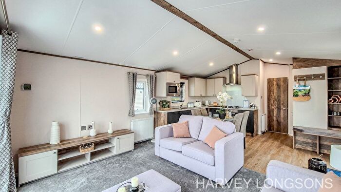 2 Bedroom Lodge For Sale In Polperro Road, Looe, PL13