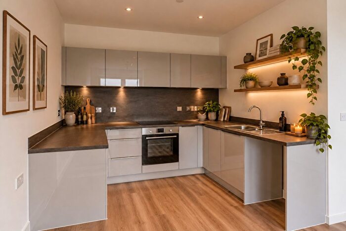 2 Bedroom Flat For Sale In Merryweather Avenue, Bristol, BS7