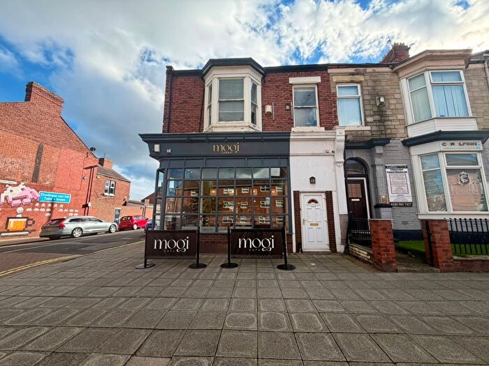 2 Bedroom Flat To Rent In Chester Road, Barnes, Sunderland South, SR4