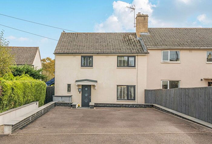 3 Bedroom Semi-Detached House For Sale In The Daffodils, Kings Stanley, Stonehouse, Gloucestershire, GL10