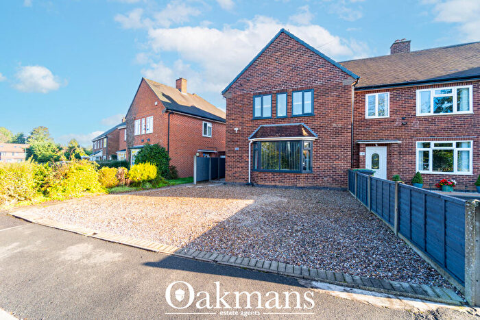 3 Bedroom End Of Terrace House For Sale In Stratford Road, Solihull, B90