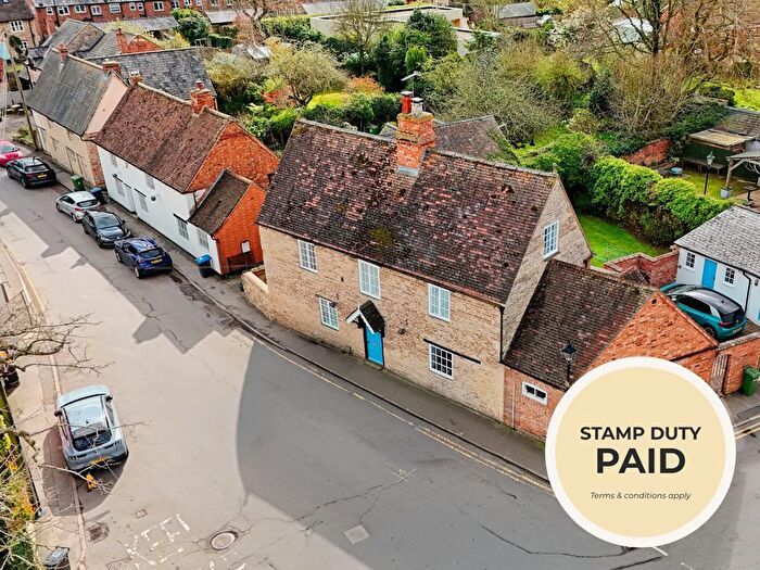 4 Bedroom Cottage For Sale In High Street, Harbury, CV33