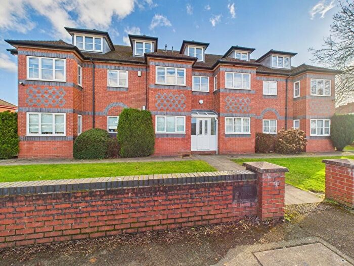 2 Bedroom Flat To Rent In Signal Court Lightfoot Street, Hoole -, CH2