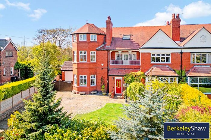 6 Bedroom Semi-Detached House For Sale In Brook Road, Maghull, Liverpool, L31