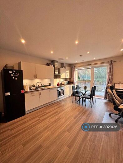 1 Bedroom Flat To Rent In Fleming Way, Didcot, OX11