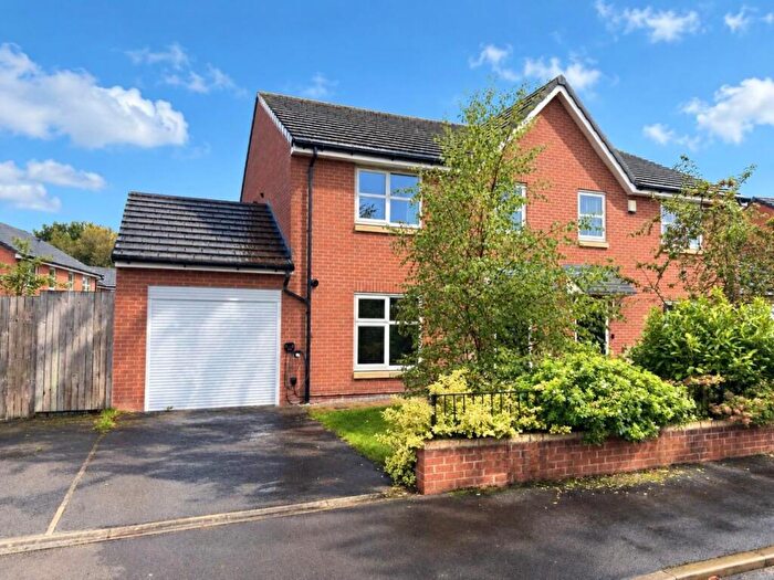 4 Bedroom Semi-Detached House For Sale In Redwing Avenue, Chorlton, M21